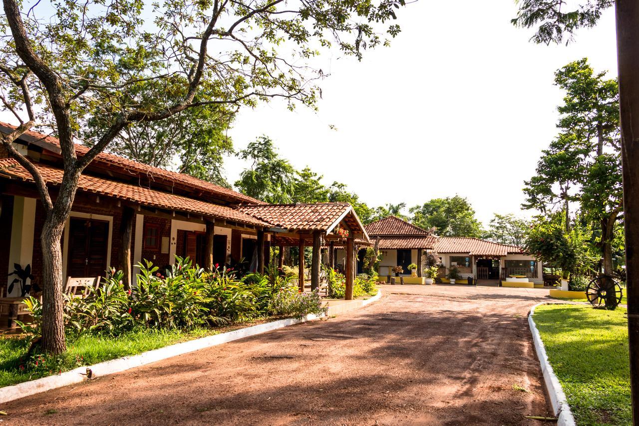 Hotel Fazenda Dos Ipes Olímpia Exteriör bild